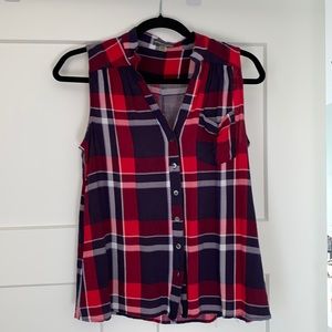 Ladies M Market & Spruce top